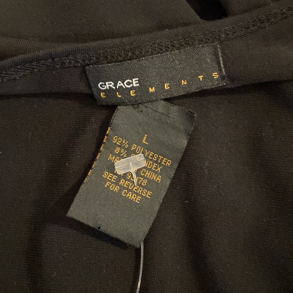 NWOT- grace elements top - Picture 5 of 5